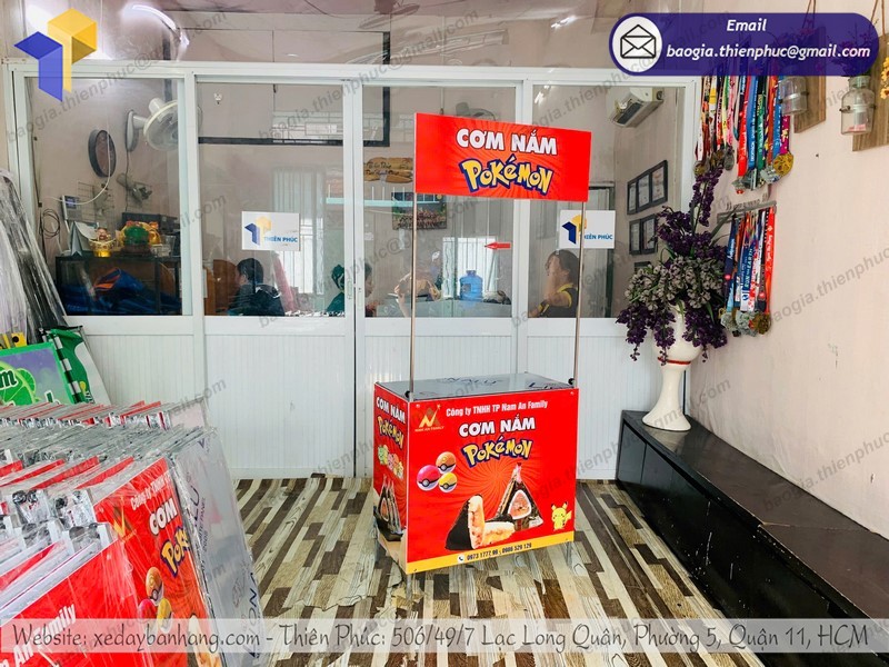 Quầy nhỏ gọn dùng để tiếp thị uy tín