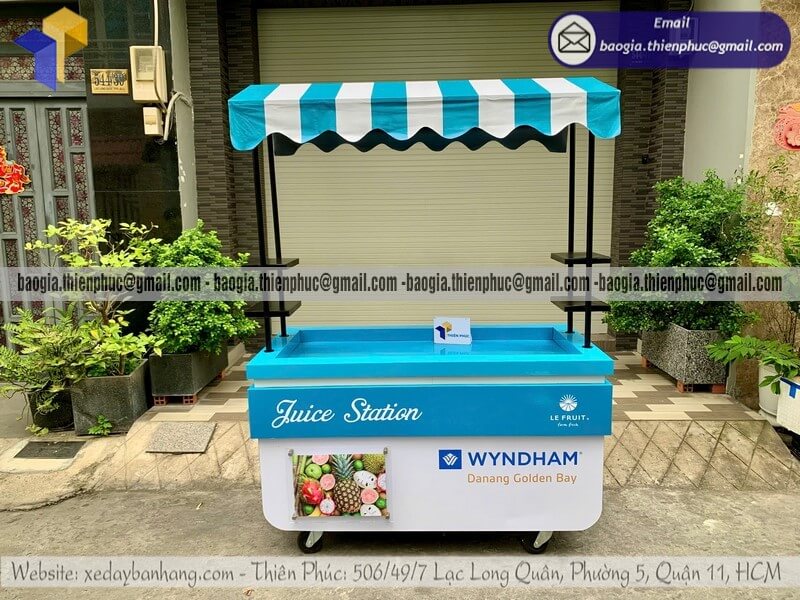 Đặt làm quầy trưng bày nước ép cao cấp theo yêu cầu Đặt làm quầy trưng bày nước ép cao cấp theo yêu cầu