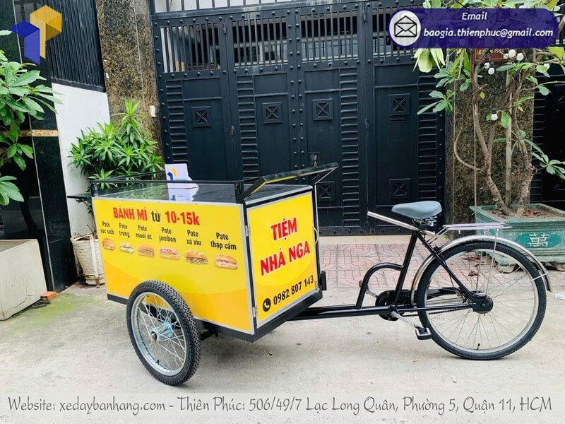 Xe đạp bán cafe lấy liền có mái che, kệ pha chế tiện nghi, di chuyển