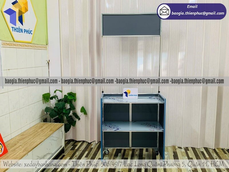 Mẫu quầy bán nước giải khát nhỏ hàng rong gấp gọn xưởng Thiên Phúc gia công theo yêu cầu khách hàng