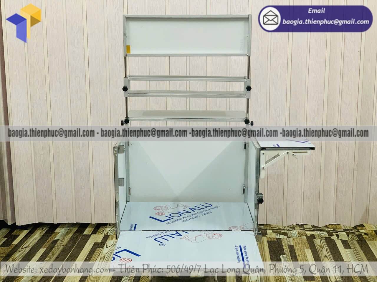 Mẫu thùng xếp đựng bán bánh lắp ráp gắn trên xe máy gia công thùng in logo đẹp