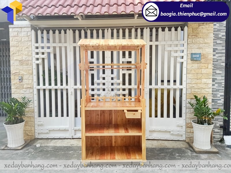 thiết kế tủ gỗ bán hàng lưu động theo yêu cầu