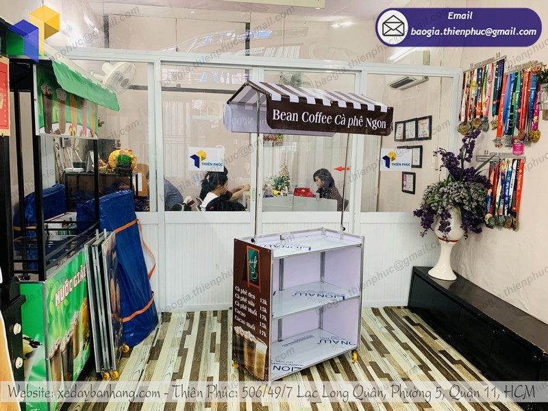 xe xếp gọn bán cà phê đẹp